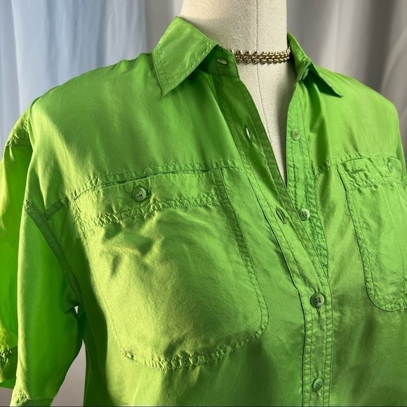 The Limited lime green silk shirt sleeve button down collared blouse size XS - Picture 3 of 8